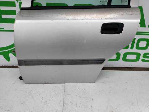 Foto 2ª: Puerta Trasera Izquierda Opel Astra 1.6 16V BERLINA 101CV [X16XEL] (1998)