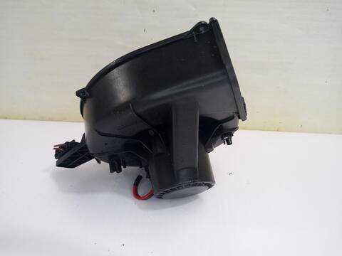 Foto 2ª: Calefacción Volkswagen Polo ADVANCE BLUEMOTION 90CV [CUSB] (2014)