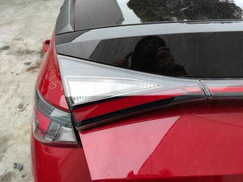 Piloto Portón Izquierdo Hyundai i20 G4LF