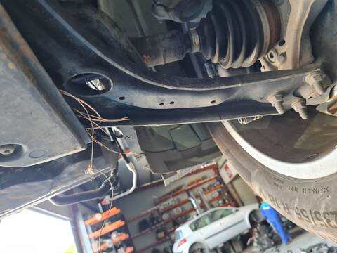 Brazo Suspension Delantero Derecho Audi Q3 35 TDI BASICO 150CV 110KW