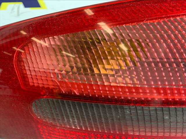 Foto 2ª: Piloto Trasero Izquierdo Audi A6 2.5 TDI (1998)