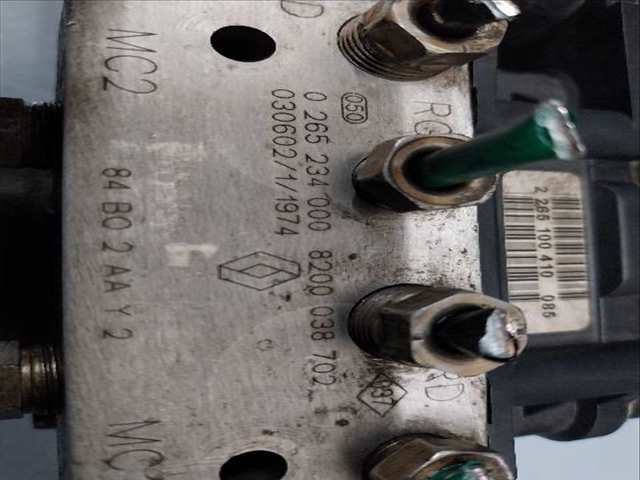 Foto 3ª: Abs Renault Megane 1.9 D [D-F9Q D8] (2003)