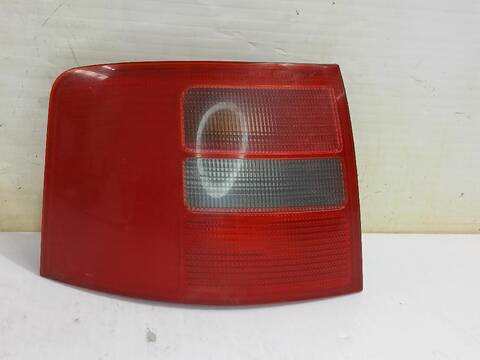 Piloto Trasero Izquierdo Audi A6 2.5 TDI QUATTRO 180CV