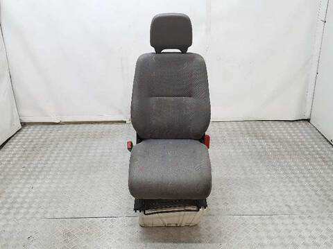 Foto 3ª: Asiento Delantero Izquierdo Volkswagen Lt 2.5 TDI 109CV 51KW [AVR] (1996)