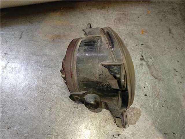Foto 3ª: Faro Antiniebla Delantero Izquierdo Toyota Corolla 2.0 D-4D SOL [2.0 LTR. - 85 KW TURBODIESEL CAT] [1CD-FTV]