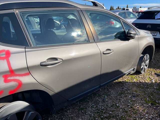 Foto 3ª: Puerta Trasera Derecha Peugeot 2008 1.6 HDI 100cv [BH02] (2016)