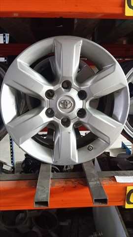 LLanta Aleacion Toyota Land Cruiser 2.8 D-4D GRJ150
