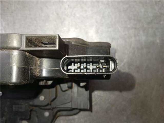 Foto 3ª: Cerradura Puerta Delantera Izquierda Mercedes Clase A 140 2.0 A 200 D (177.012) [2.0 LTR. - 110 KW CDI CAT]