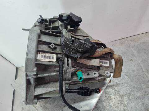 Caja Cambios Renault Megane LIMITED BERLINA 95CV 70KW III BERLINA 5 P