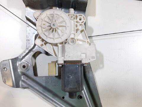 Foto 3ª: Elevalunas Eléctrico Delantero Derecho Mercedes Sprinter CAJA CERRADA (1950)