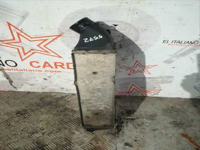 Foto 3ª: Intercooler Renault Laguna AUTHENTIQUE 120CV 88KW [F9Q C7] (2002)