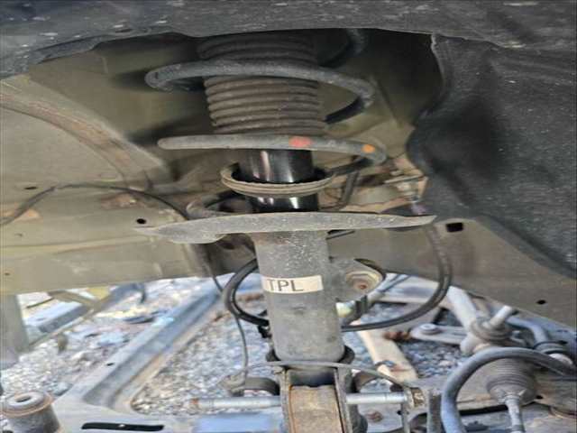 Amortiguador Delantero Izquierdo Nissan Juke HRA2DDT