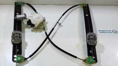 Foto 3ª: Elevalunas Manual Trasero Izquierdo Audi Q7 3.0 TDI 233CV 171KW [BUG] (2007)