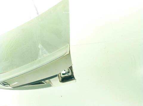 Foto 2ª: Portón Mercedes Clase E 180 E 220 CDI - BLUETEC 212.001 212.002) (2009)