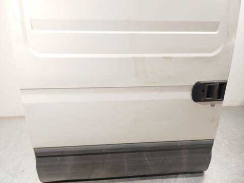 Foto 2ª: Puerta Lateral Corredera Derecha Iveco Daily 29S13 29L13 29L13D 35S13 35C13D 40C13 126CV 93KW [F1AE3481B] (2012)