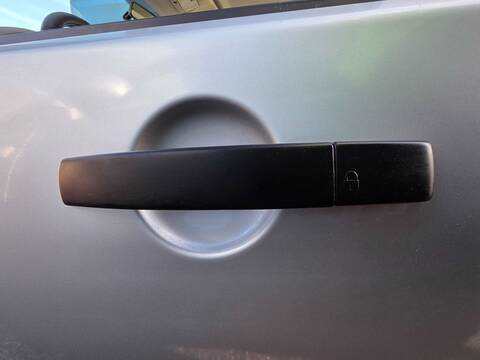 Maneta Exterior Delantera Izquierda Land Rover Discovery 306DT AUT.