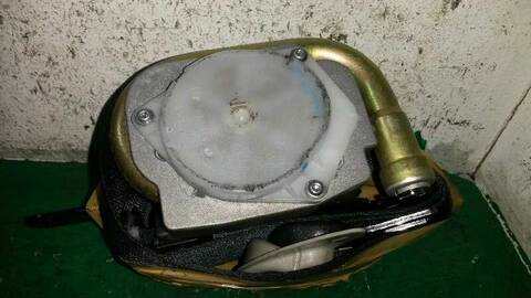 Cinturón Delantero Derecho Toyota Avensis 1.8 16V CAT BERLINA 129CV 95KW