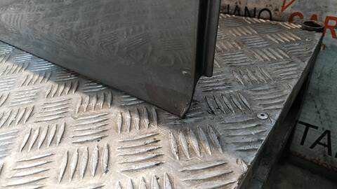 Foto 4ª: Puerta Trasera Izquierda Toyota Corolla 2.2 D-4D SOL 136CV 100KW [2ADFTV] (2006)