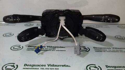 Mando Multifuncion Peugeot 308 1.6 16V E-HDI FAP 115CV 85KW