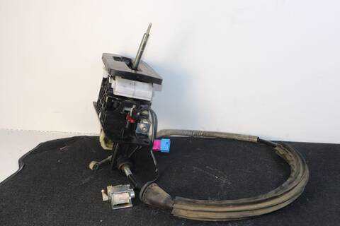 Foto 3ª: Palanca de Cambio Volkswagen Touareg 2 5 128 KW TDI DPF 2006 174CV