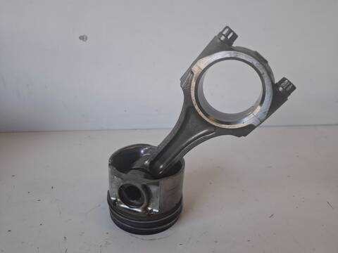 Foto 3ª: Despiece Motor Nissan Terrano AVENTURA 3.0 TD CAT 154CV (1996)