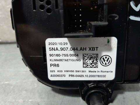 Foto 3ª: Mando Climatizador Volkswagen Tiguan ADVANCE BMT 150CV 110KW [DTSB] (2020)