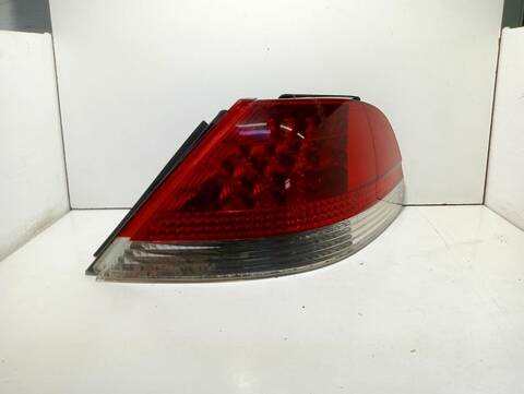Piloto Trasero Derecho Bmw Serie 7 720 730I 3 CAT N52) 258CV