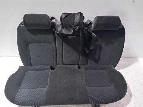 Asientos Traseros Ford Mondeo GHIA 06.2003 ) D) 131CV