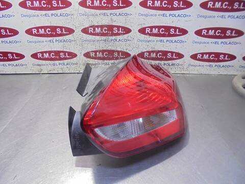 Piloto Trasero Derecho Ford Focus TREND 101CV 74KW