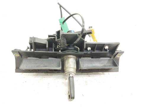Foto 2ª: Cerradura Maletero Portón Audi A3 1.8 AMBIENTE 125CV 92KW [AGN] (1997)