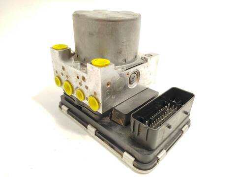 Foto 2ª: Abs Volvo V60 D3 AWD 150CV 110KW (2019)