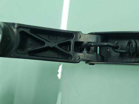 Foto 4ª: Brazo Limpia Delantero Izquierdo Toyota Land Cruiser LIFE 173CV 127KW [1KDFTV] (2010)