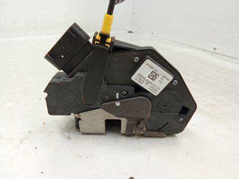 Foto 3ª: Cerradura Puerta Trasera Derecha Ford Kuga 2.0 TDCI 120CV 88KW [XRMA,XRMB,XRMC] (2019)