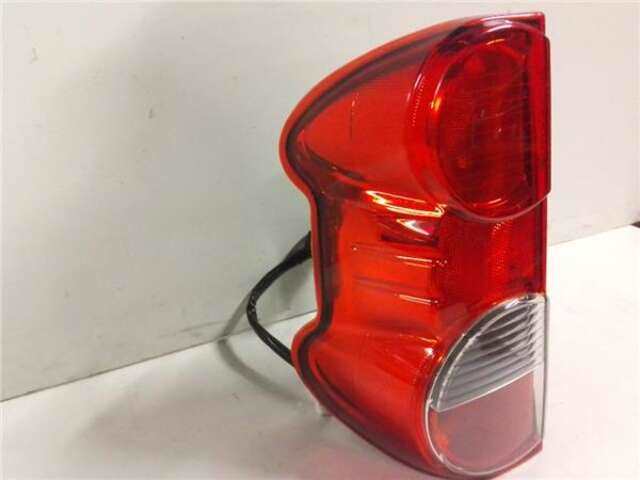 Foto 2ª: Piloto Trasero Izquierdo Nissan NV200 1.5 DCI 90CV [K9K63KW]