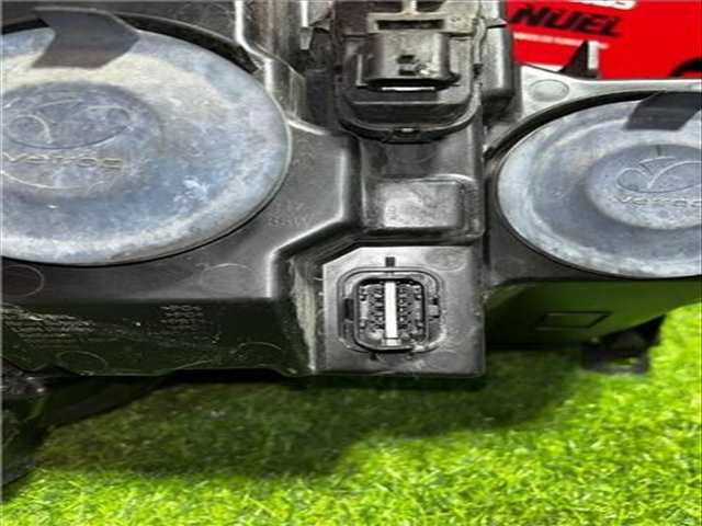 Foto 2ª: Faro Izquierdo Renault Master L2H2 HKA 3 5TDCI DIESEL CAT 150CV 110KW FURGON [M9T 716] (2021)