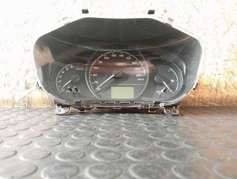 Cuadro de Instrumentos Toyota Yaris ACTIVE