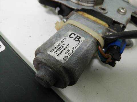 Foto 2ª: Elevalunas Manual Trasero Derecho Chevrolet Captiva Z20S (2011)