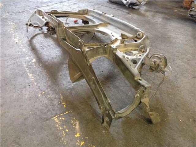Foto 3ª: Paragolpes Delantero Volkswagen Passat  [AJM]