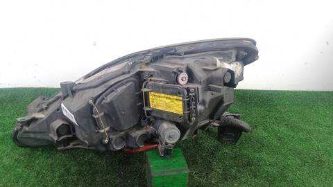 Foto 3ª: Faro Derecho Lexus IS 220D ALE20) 177CV 130KW [2AD-FHV] (2008)