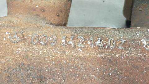 Foto 4ª: Colector Escape Mercedes Clase E 180 D-TURBO 300 124.133) BERLINA 143CV 105KW [OM603960] (1984)