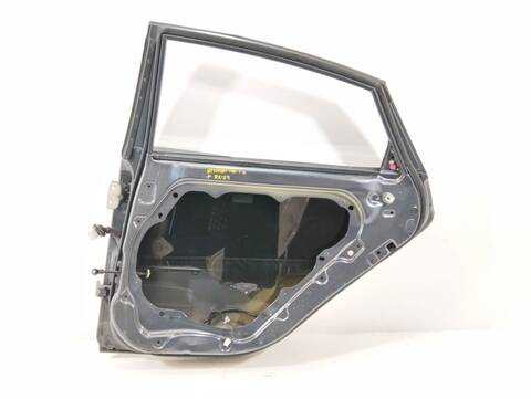 Foto 2ª: Puerta Trasera Derecha Hyundai i40 1.6 CRDI CAT 1598 CM3) 136CV (2011)