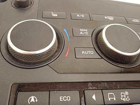 Foto 3ª: Mando Climatizador Land Rover Discovery 2.0 TD4 CAT 150CV 110KW [204DTD] (2017)