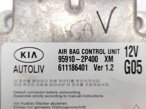 Foto 3ª: Centralita Airbag Kia Sorento 2.2 CRDI CAT 197CV 145KW [D4HB] (2010)