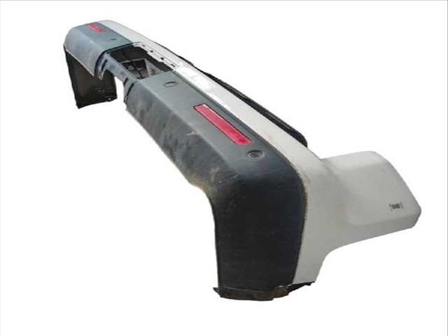 Foto 2ª: Paragolpes Trasero Land Rover Discovery 3.0 TD 4X4 (2009)