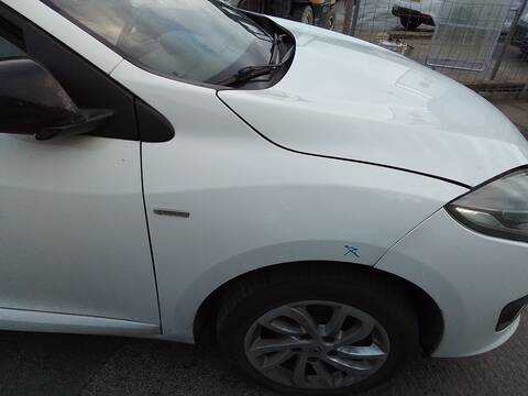 Foto 4ª: Aleta Delantera Derecha Renault Megane BUSINESS BERLINA 95CV 70KW III BERLINA 5 P [K9K R8] (2015)