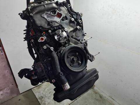 Foto 4ª: Motor Completo Toyota Hilux DOBLE CABINA DLX 4X4 149CV 110KW [2GD] (2022)