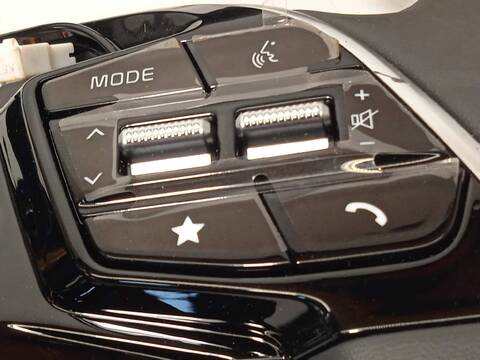 Foto 2ª: Volante Kia Niro 1.6 G HIBRIDO 141CV 104KW [G4LL] (2023)