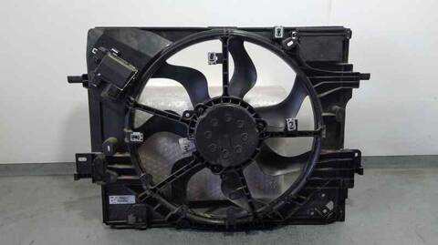 Foto 2ª: Electroventilador Renault Captur TECHNO 140CV 103KW [H5H490] (2024)