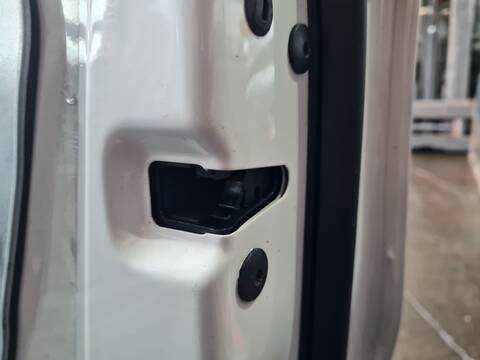 Cerradura Puerta Delantera Derecha Volkswagen Tiguan ADVANCE BLUEMOTION 140CV 103KW