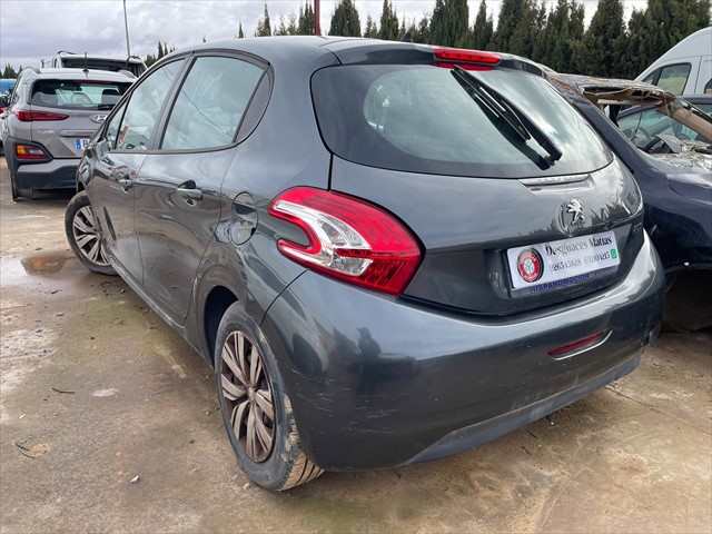 Foto 2ª: Portón Peugeot 208 1.4 HDI 68cv [8H01] (2014)